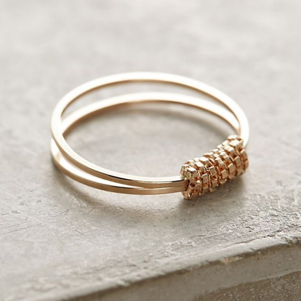 NEW ANTHROPOLOGIE Chainlink Ellipse Ring 14K Gold